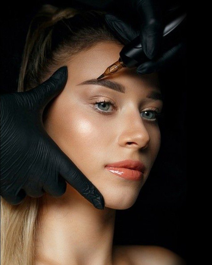 tabanas implantes de areolas